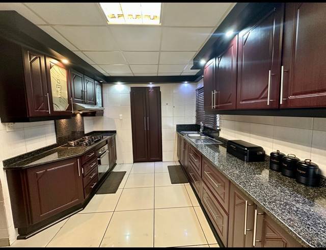 4 BEDROOM HOUSE SOLD IN BAYVIEW